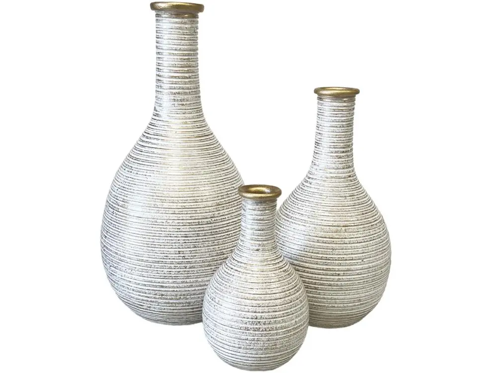 Trio de vases artisanaux blanc et or